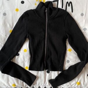 Aritzia Tna Zip-Up cropped sweater